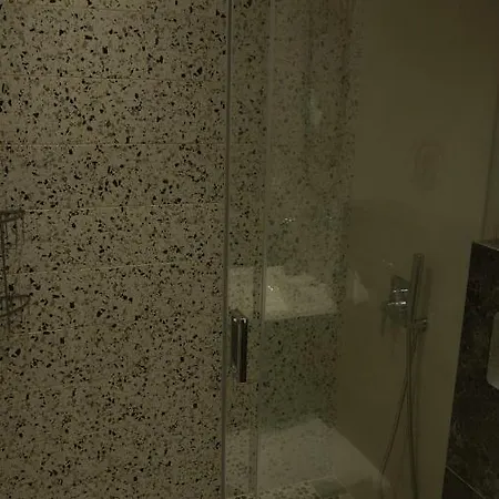 The Mint House شقة سالونيك