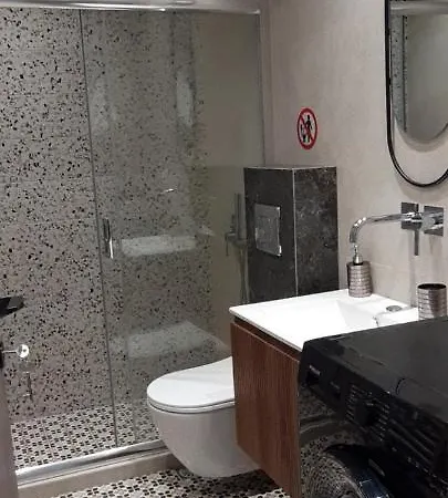 The Mint House شقة سالونيك