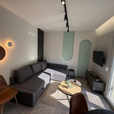 Апартаменты The Mint House