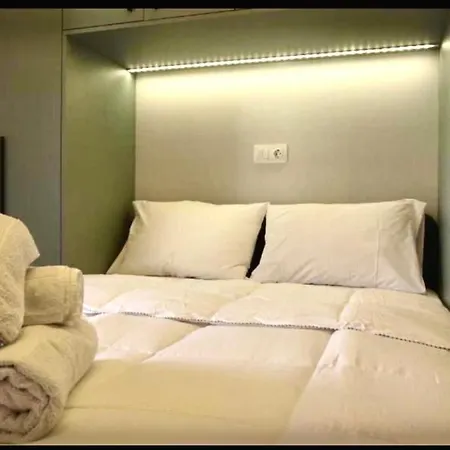 The Mint House شقة