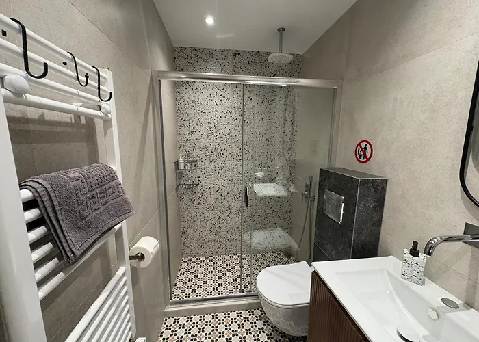 Апартаменты The Mint House