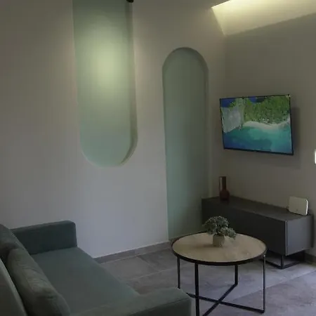 The Mint House Selanik
